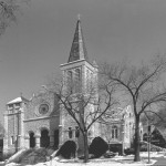 1926 | Magill Memorial Bell Tower is added to the church.